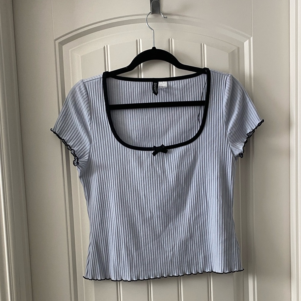 H&M Blue and Black Short Sleeve Top